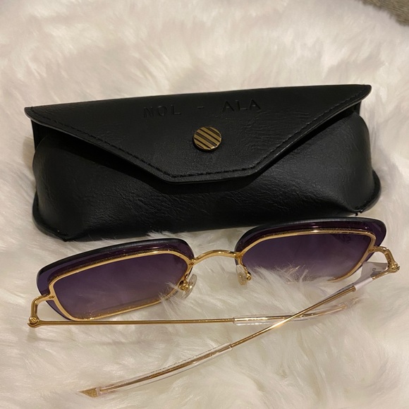 Sungglases - Picture 1 of 6